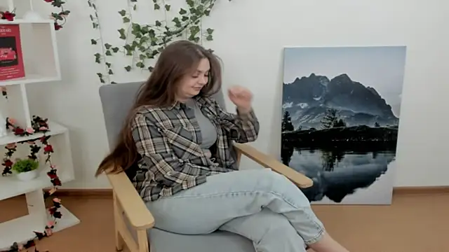 Snapshot of NorineMaw chatting on April 4, 2026, 3:13 am NorineMaw online show from April 4, 2026, 3:13 am