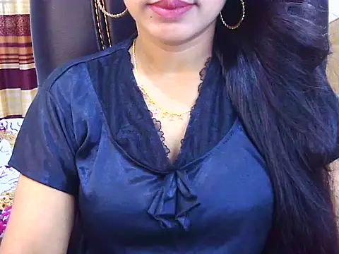 Snapshot of Noor_Zarin chatting on May 23, 2026, 4:11 am Noor Zarin online show from May 23, 2026, 4:11 am