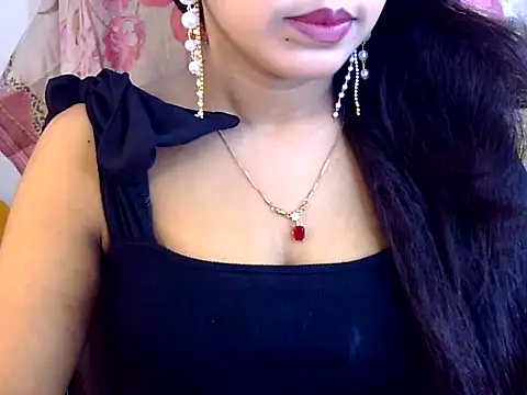 Snapshot of Noor_Zarin chatting on May 16, 2026, 4:28 pm Noor Zarin online show from May 16, 2026, 4:28 pm