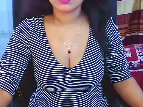 Snapshot of Noor_Zarin chatting on April 19, 2026, 1:12 pm Noor Zarin online show from April 19, 2026, 1:12 pm