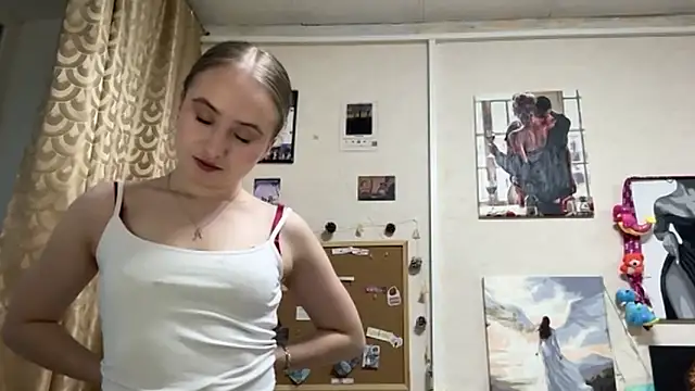 SabinaHaggen online show from April 25, 2026, 4:26 pm