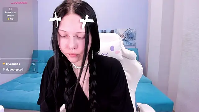 SugarBunny18 online show from April 26, 2026, 2:42 am