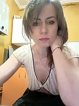 TaynaSecret online show from April 30, 2026, 8:38 pm