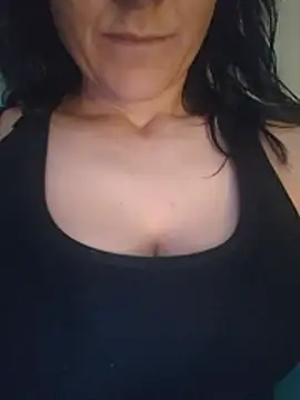 sara 41 online show from July 12, 2026, 8:42 pm