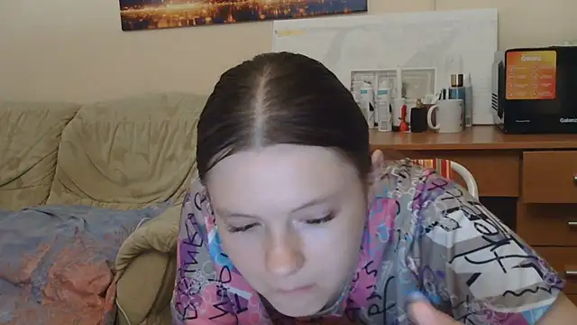 Snapshot of JessicaHolland1 chatting on June 14, 2026, 5:36 pm JessicaHolland1 online show from June 14, 2026, 5:36 pm