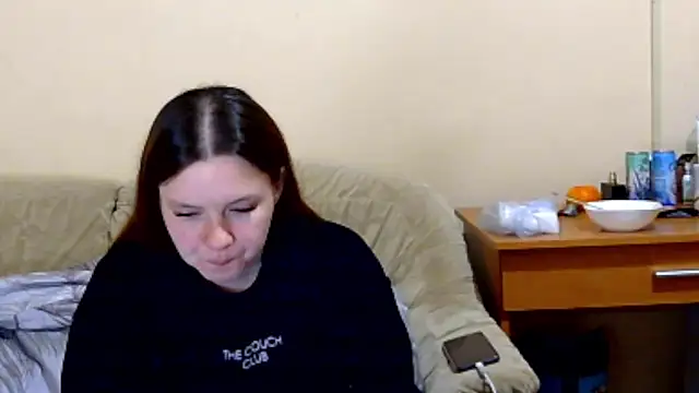 JessicaHolland1 online show from April 19, 2026, 6:54 pm