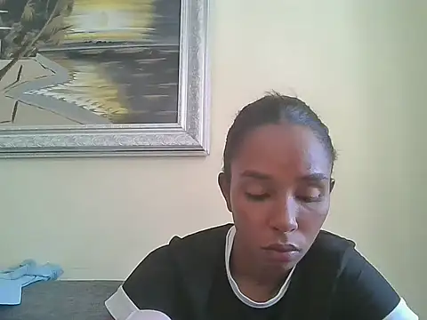 ZeynepLovely online show from May 25, 2026, 2:05 pm