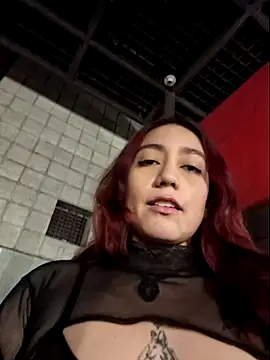 Ayleeen25 online show from April 5, 2026, 1:12 am