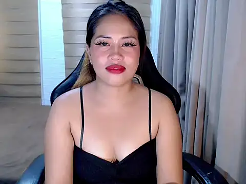 sexy cianne online show from April 12, 2026, 8:39 am