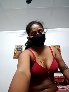 SWEETI HORNY50 online show from May 20, 2026, 4:48 pm