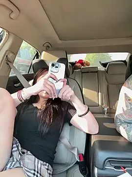 L7D8521 online show from May 10, 2026, 8:51 am