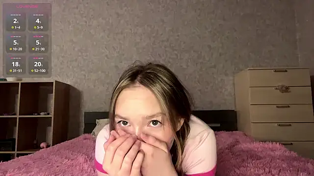 Snapshot of TondaNero chatting on May 8, 2026, 7:06 pm TondaNero online show from May 8, 2026, 7:06 pm