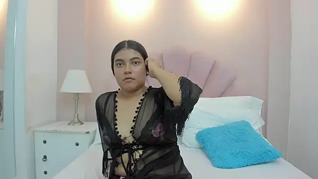 Amber-Rousee online show from April 4, 2026, 2:45 pm