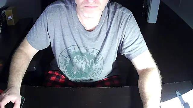 Shalun2000 online show from April 9, 2026, 12:45 am