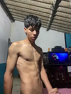 Snapshot of Nando-111 chatting on April 4, 2026, 5:36 am Nando-111 online show from April 4, 2026, 5:36 am