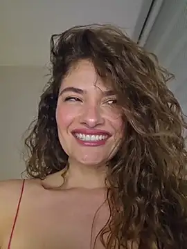Snapshot of CelineBoyer_ chatting on June 19, 2026, 10:58 pm CelineBoyer online show from June 19, 2026, 10:58 pm