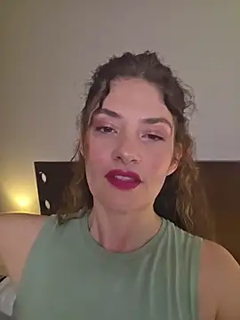 Snapshot of CelineBoyer_ chatting on July 5, 2026, 9:54 pm CelineBoyer online show from July 5, 2026, 9:54 pm