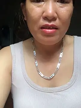 candy-beo online show from May 15, 2026, 11:36 pm