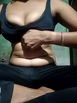 sexy pakhii online show from April 9, 2026, 1:06 pm