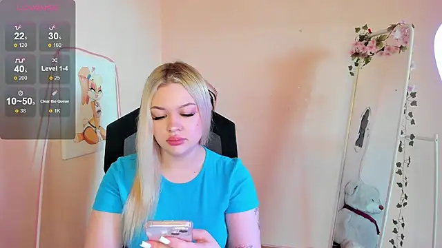 AmeliePeach online show from June 1, 2026, 2:56 am