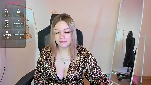 AmeliePeach online show from May 25, 2026, 4:01 am