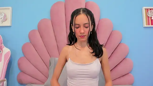 Snapshot of skinny_abby chatting on April 6, 2026, 3:13 am skinny abby online show from April 6, 2026, 3:13 am