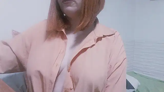 Snapshot of SimplyMaria777 chatting on April 7, 2026, 6:43 pm SimplyMaria777 online show from April 7, 2026, 6:43 pm