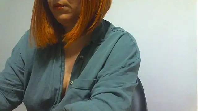 Snapshot of SimplyMaria777 chatting on May 7, 2026, 4:54 pm SimplyMaria777 online show from May 7, 2026, 4:54 pm