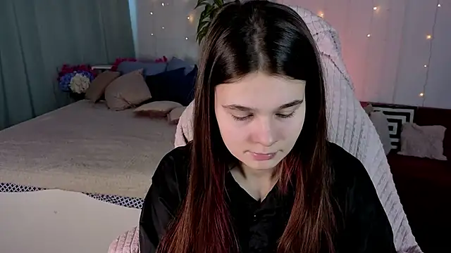 Snapshot of Kacey_Love chatting on April 8, 2026, 1:23 pm Kacey Love online show from April 8, 2026, 1:23 pm