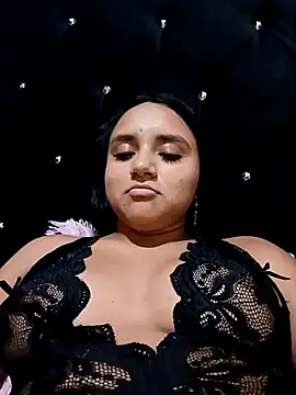 Valentina Narvaez online show from May 7, 2026, 7:39 pm
