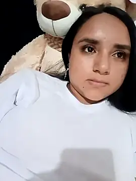 Valentina Narvaez online show from May 11, 2026, 7:33 pm