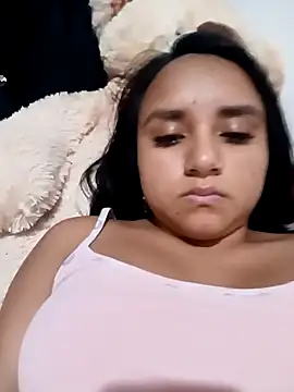 Valentina Narvaez online show from April 30, 2026, 7:32 pm