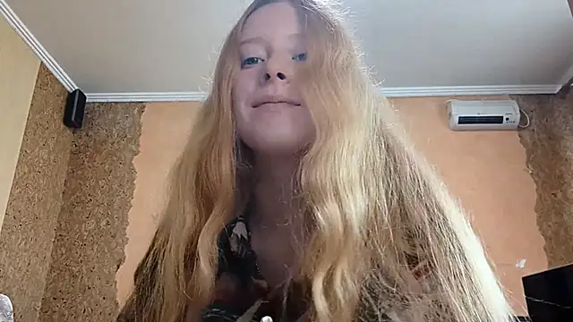 KateVibe 01 online show from June 9, 2026, 4:35 am