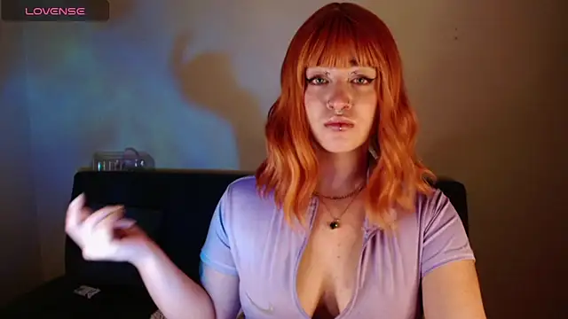 Mollyrose99 online show from May 9, 2026, 3:21 am