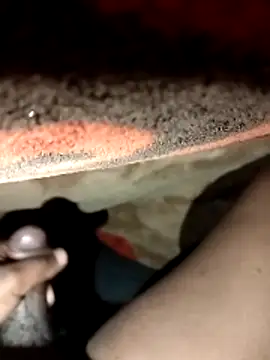 chickelikeme online show from April 12, 2026, 3:32 am