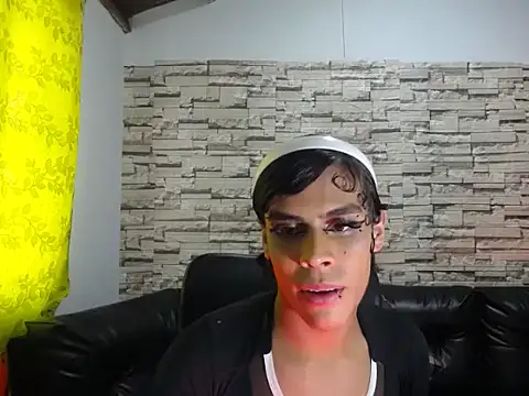 Snapshot of stefani_robles chatting on April 26, 2026, 1:41 pm stefani robles online show from April 26, 2026, 1:41 pm