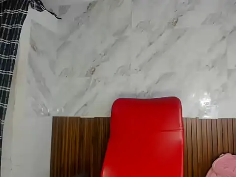 stefani robles online show from June 27, 2026, 2:06 am