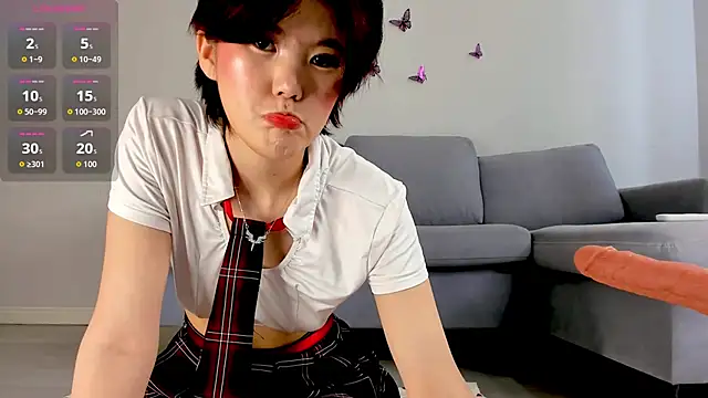 Snapshot of linmilena chatting on April 19, 2026, 3:18 am linmilena online show from April 19, 2026, 3:18 am