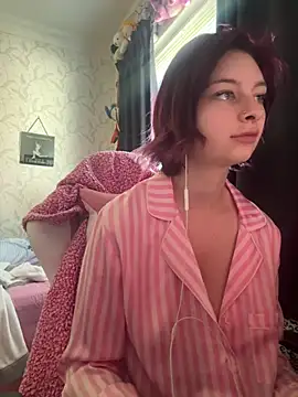 Chelssweetx online show from April 24, 2026, 1:57 pm