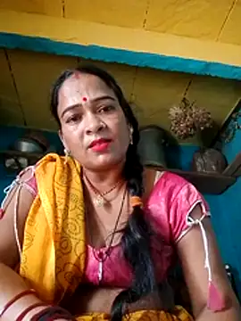 Snapshot of Reenu_bhabi chatting on July 24, 2026, 7:37 am Reenu bhabi online show from July 24, 2026, 7:37 am