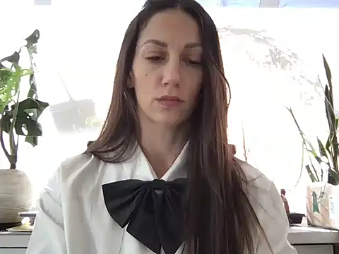 canduxgirl online show from April 30, 2026, 2:57 pm