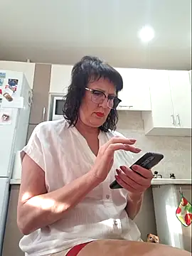 LaliaMia online show from October 27, 2025, 4:35 am