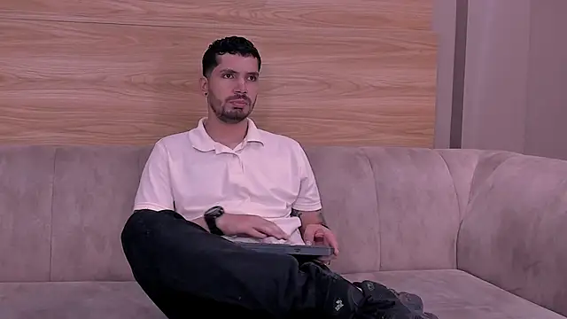 Mateew   online show from April 8, 2026, 1:23 pm