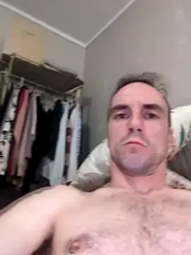 Snapshot of SemoLeo22 chatting on April 14, 2026, 12:48 am SemoLeo22 online show from April 14, 2026, 12:48 am