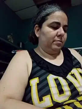 Golositadeamor online show from May 14, 2026, 1:24 am