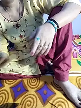 Reshmi54 online show from April 9, 2026, 4:13 pm