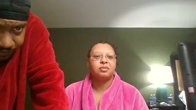 Itsallaboutus007 online show from April 6, 2026, 5:52 am