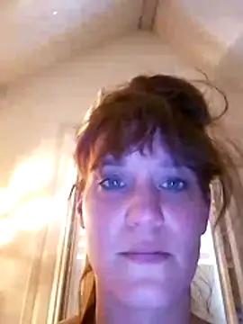 Snapshot of Maggie38 chatting on July 9, 2026, 12:26 pm Maggie38 online show from July 9, 2026, 12:26 pm
