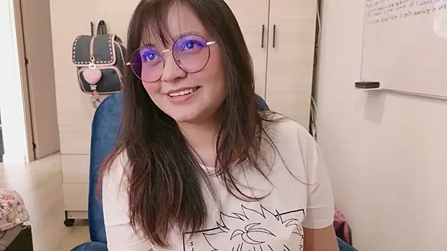 ZoeyDoll  online show from July 24, 2026, 7:43 pm