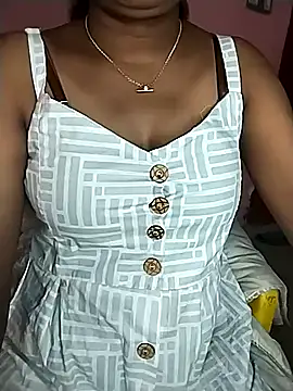 Snapshot of Anu_tamilx chatting on April 11, 2026, 6:11 pm Anu tamilx online show from April 11, 2026, 6:11 pm